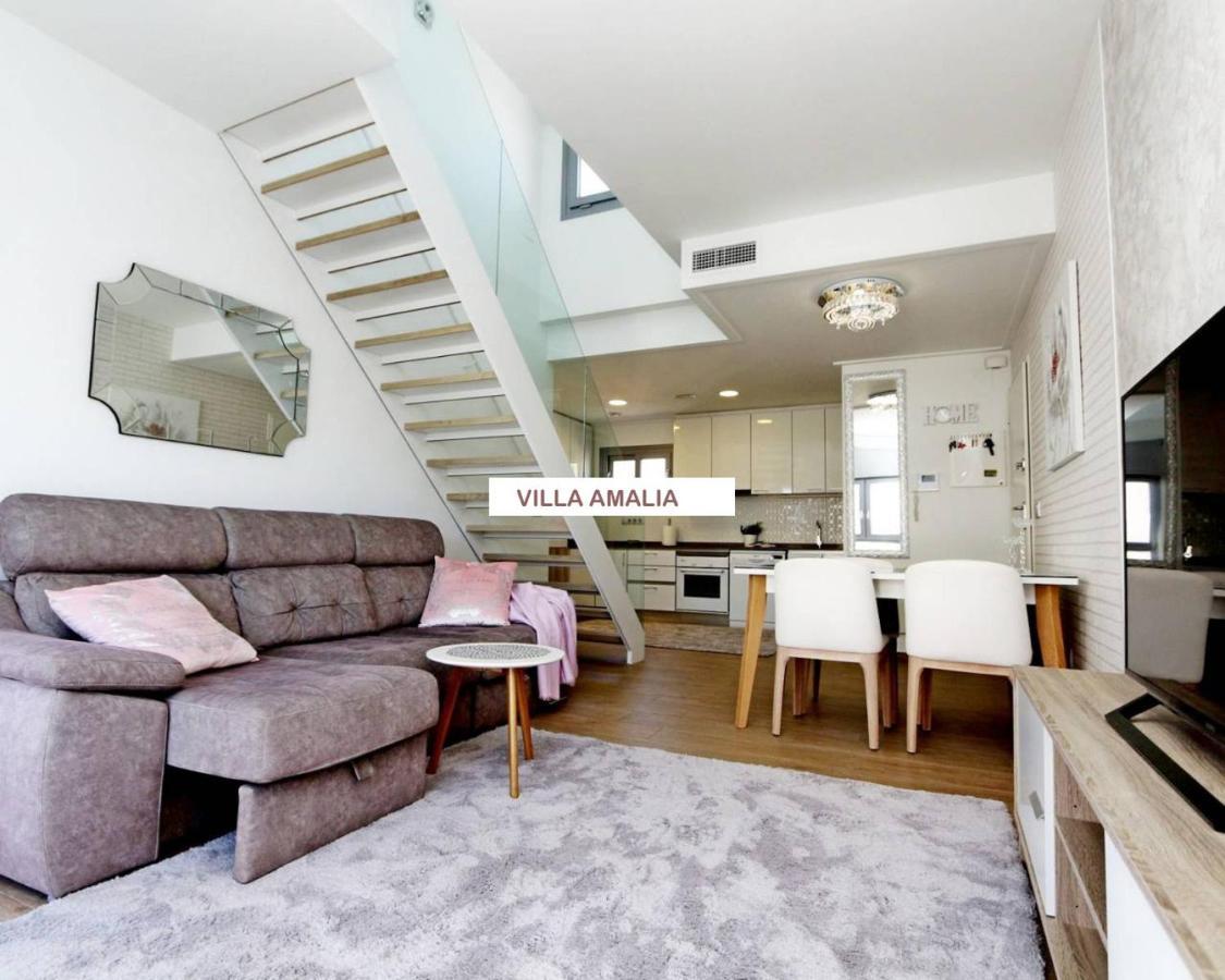 Beach Apartment Amalia Torrevieja Bagian luar foto